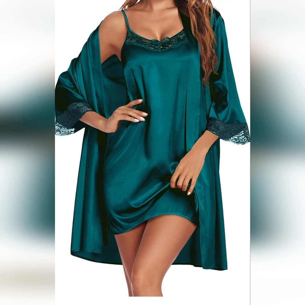 Ekouaer 2 piece robe and slip set 3X